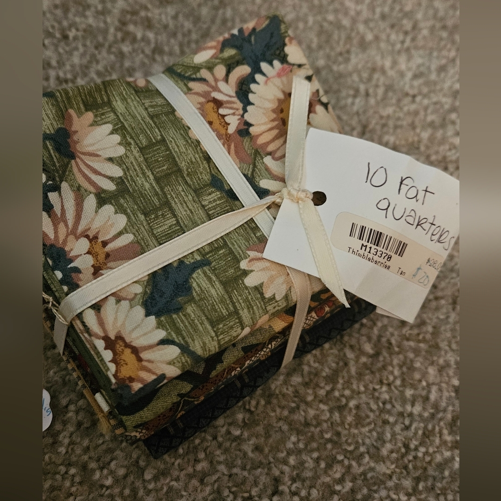 Floral Fabric Bundle - Green, Cream, Neautral Colors 10 Fat Quarters